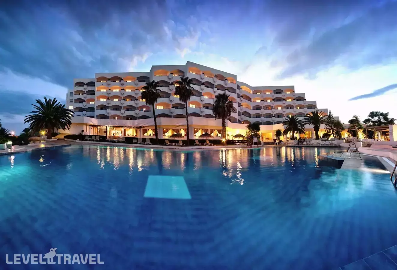 Cooee President Aquapark & Spa Resort