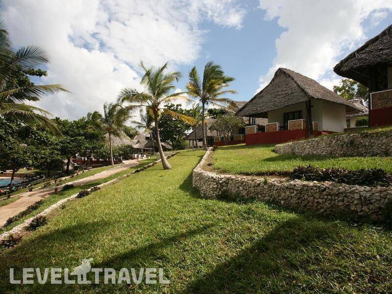 Фотография Karafuu Hotel Beach Resort
