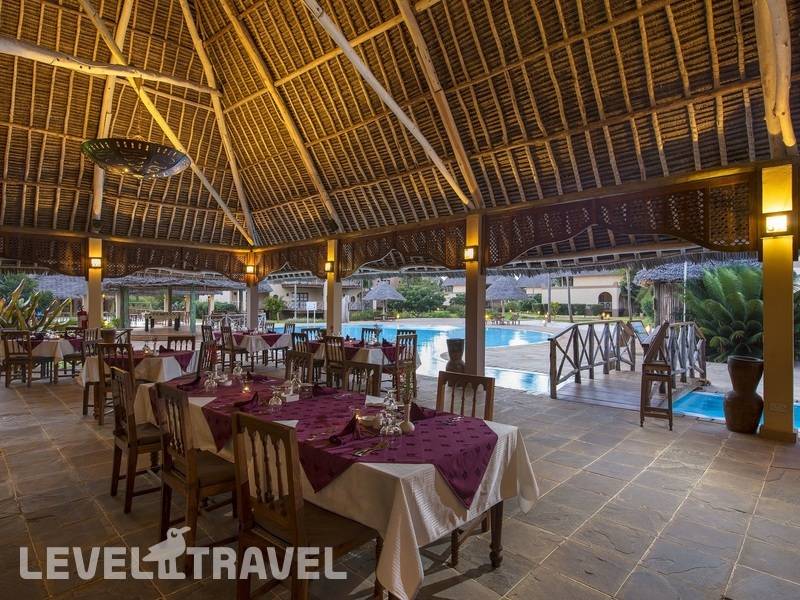 Фотография Neptune Pwani Beach Resort & Spa