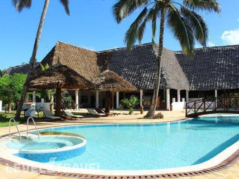 Фотография Uroa Bay Beach Resort