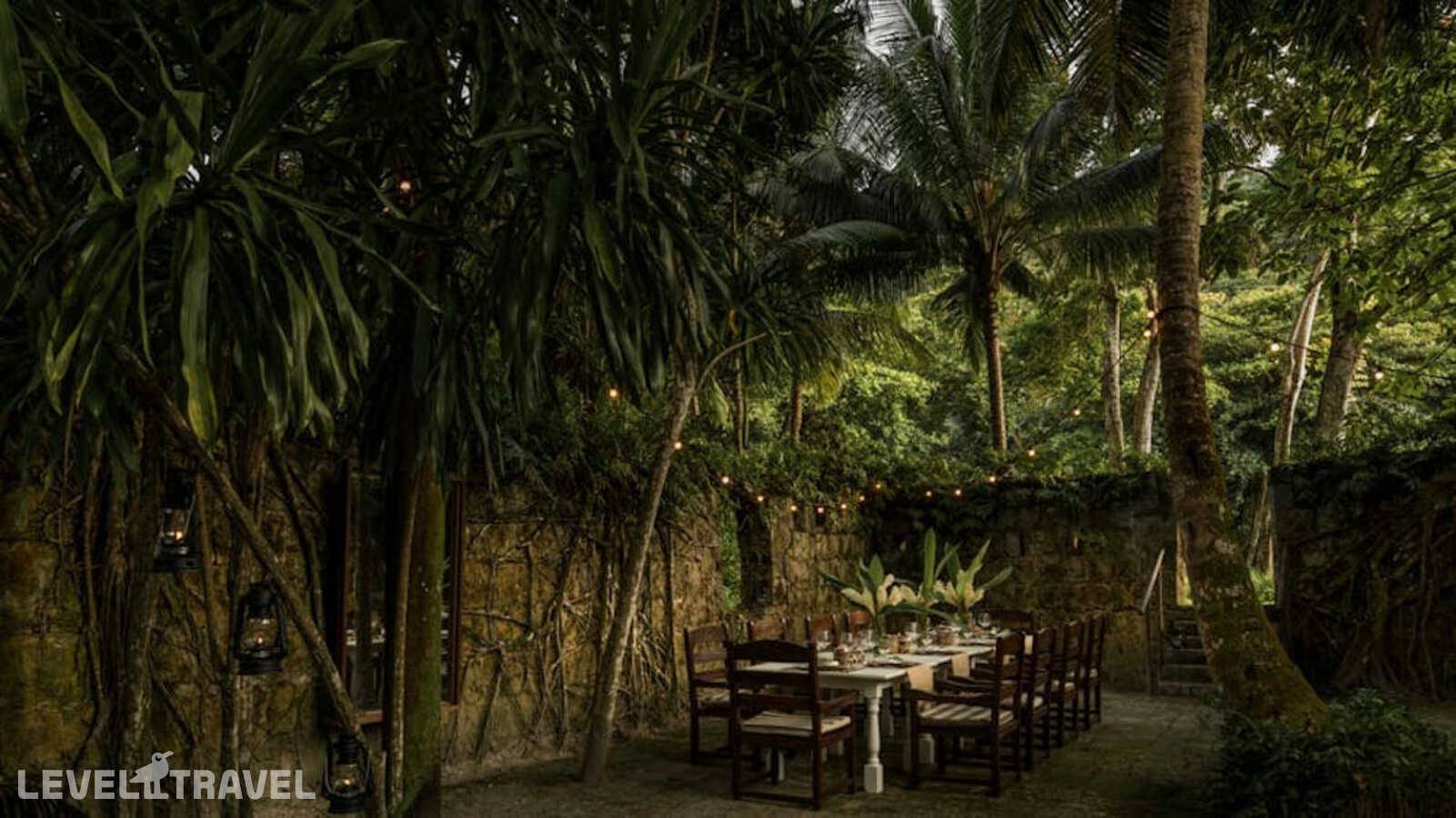 фотографии отеля Four Seasons Resort Seychelles в Сейшелы(о. Маэ) - фото №23