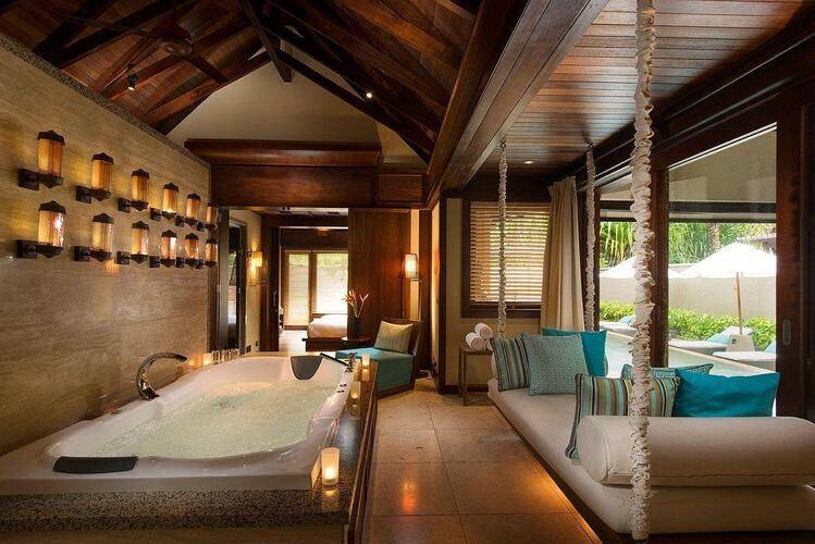 Constance Ephelia Resort