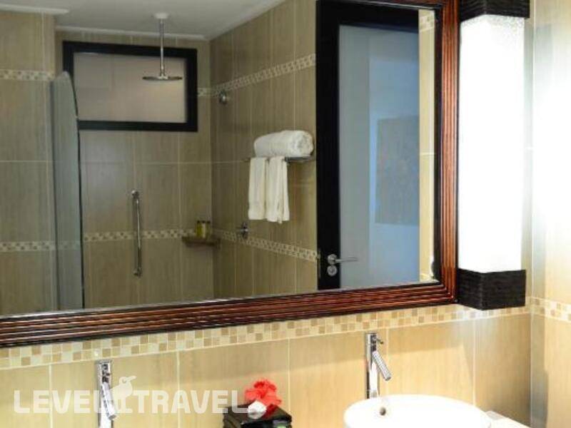 Фотография Double Tree By Hilton Seychelles Allamanda Resort & Spa