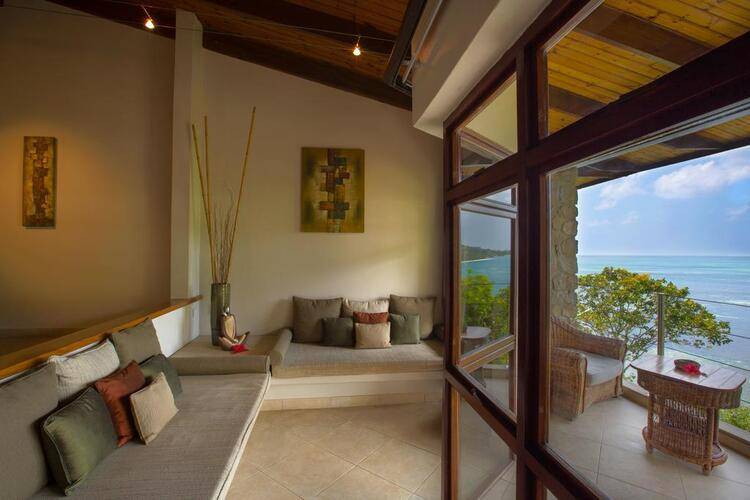 Coco De Mer Hotel & Black Parrot Suites