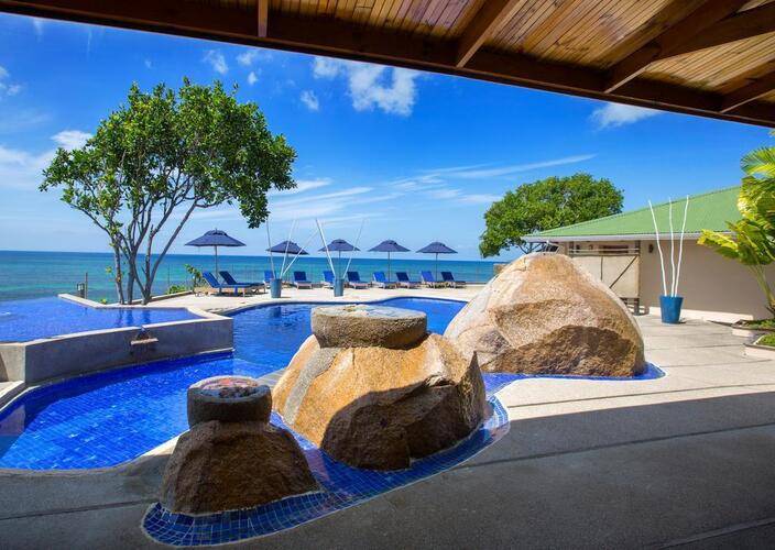 Coco De Mer Hotel & Black Parrot Suites