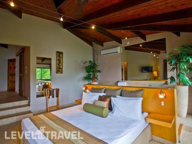 Фотография Coco De Mer Hotel & Black Parrot Suites
