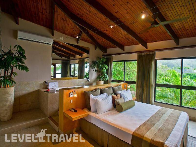 Фотография Coco De Mer Hotel & Black Parrot Suites