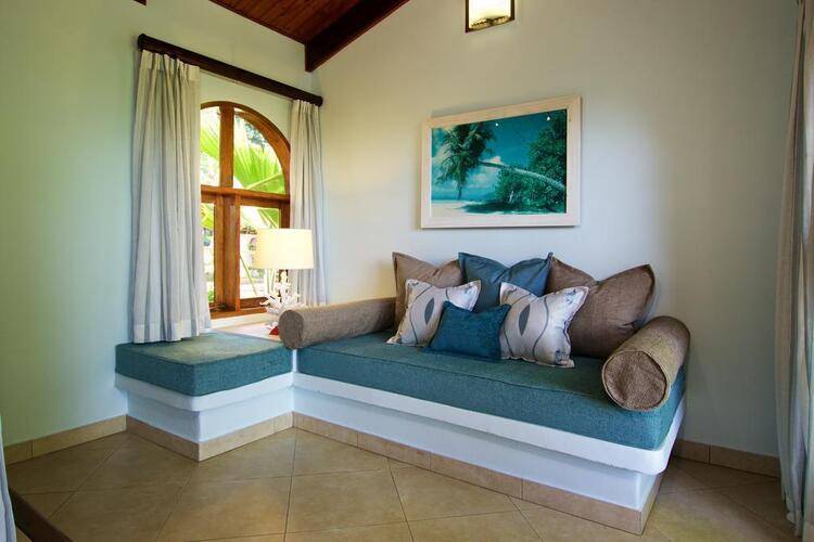 Coco De Mer Hotel & Black Parrot Suites