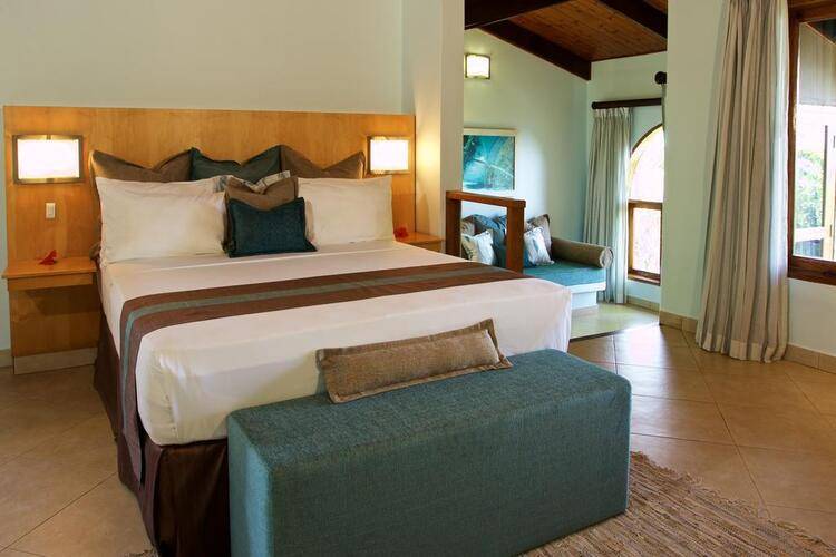 Coco De Mer Hotel & Black Parrot Suites