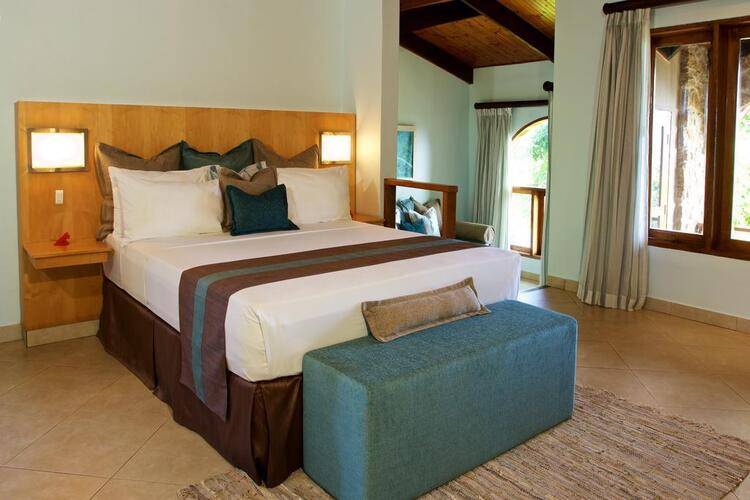 Coco De Mer Hotel & Black Parrot Suites