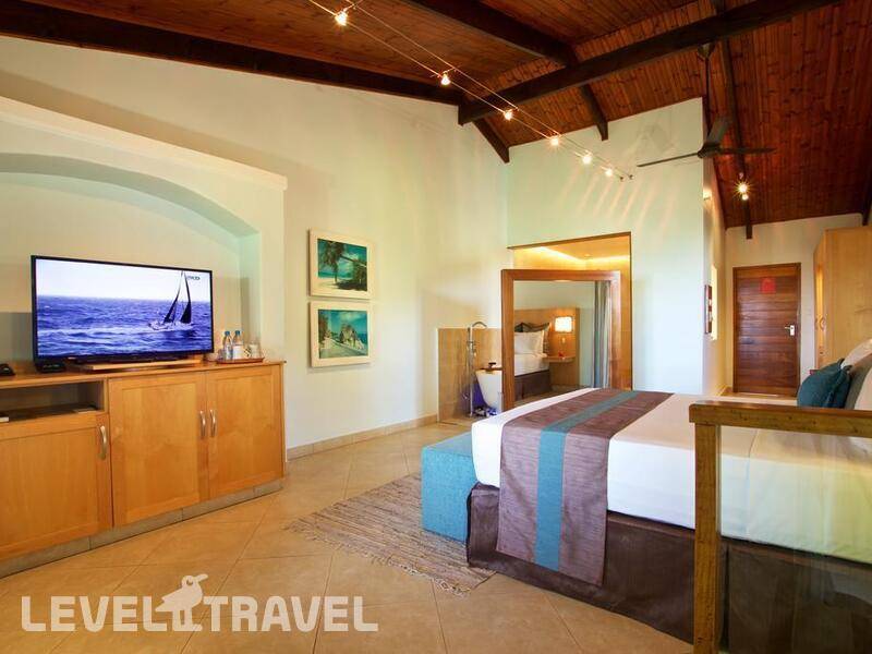 Фотография Coco De Mer Hotel & Black Parrot Suites
