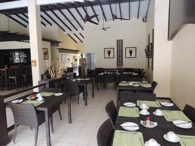La Roussette Hotel