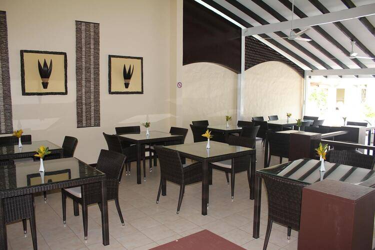 La Roussette Hotel