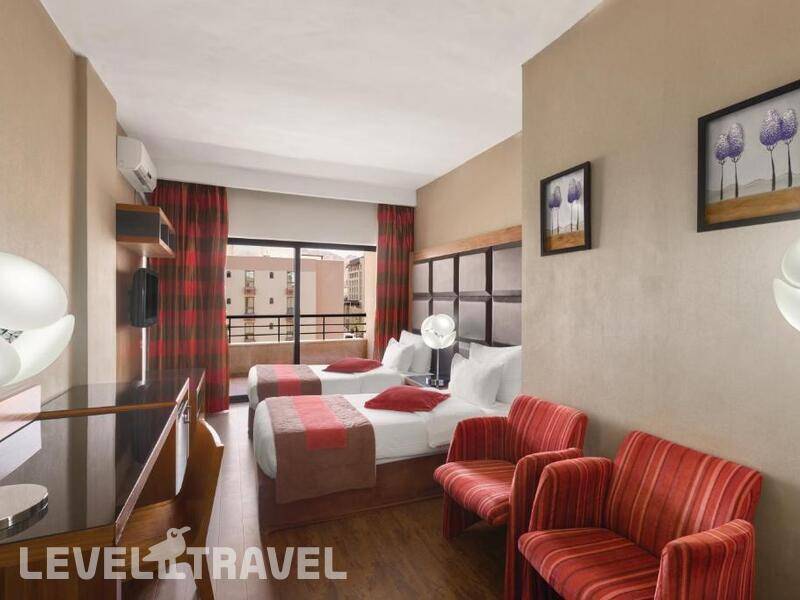 Фотография Days Inn Hotel & Suites Aqaba