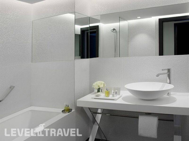 Фотография Alexander Suites Hotel