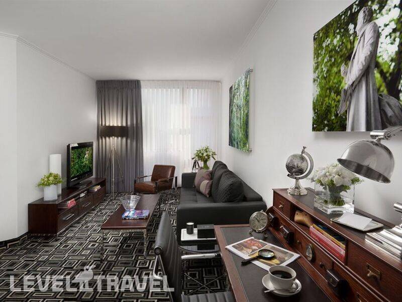 Фотография Alexander Suites Hotel