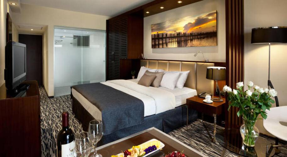The Carlton Hotel Tel Aviv