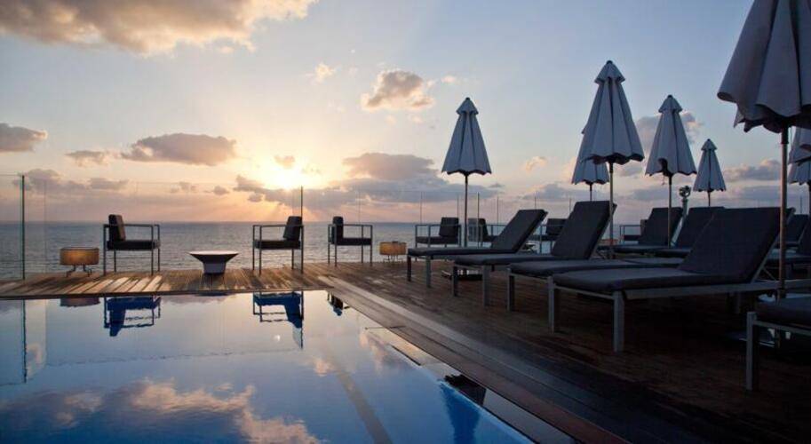The Carlton Hotel Tel Aviv