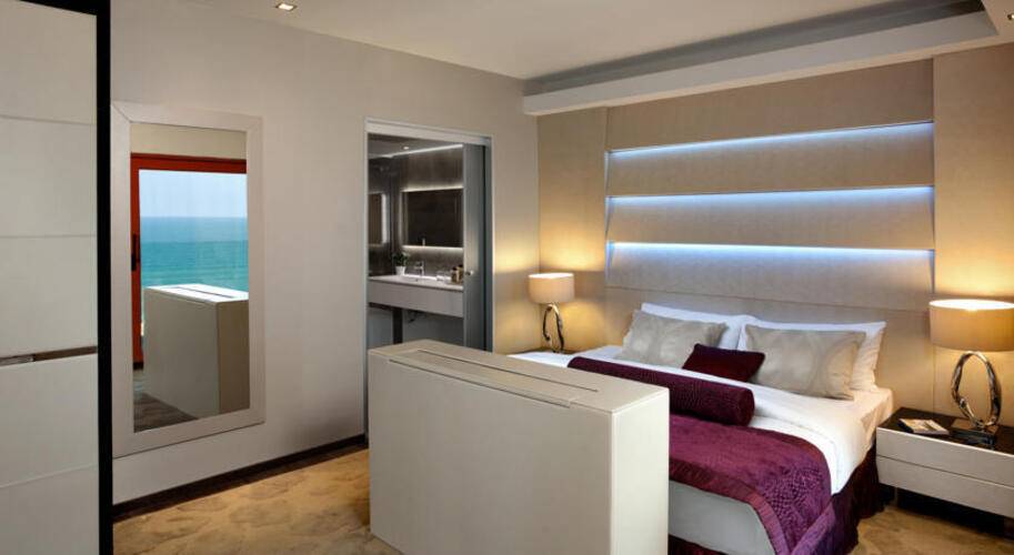 The Carlton Hotel Tel Aviv