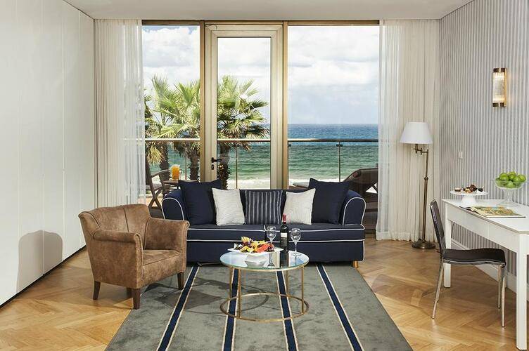 Daniel Herzlia Hotel