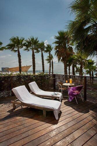 Daniel Herzlia Hotel