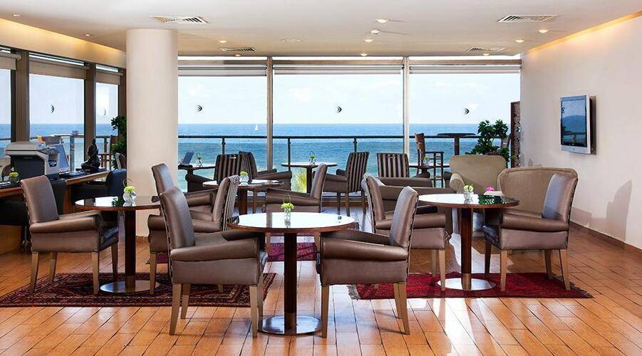 Daniel Herzlia Hotel