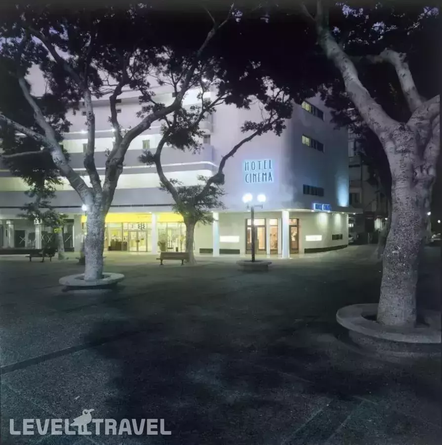 Atlas Cinema Hotel Tel Aviv