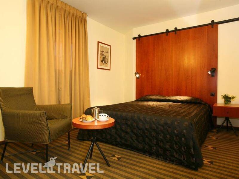 Фотография Atlas Cinema Hotel Tel Aviv