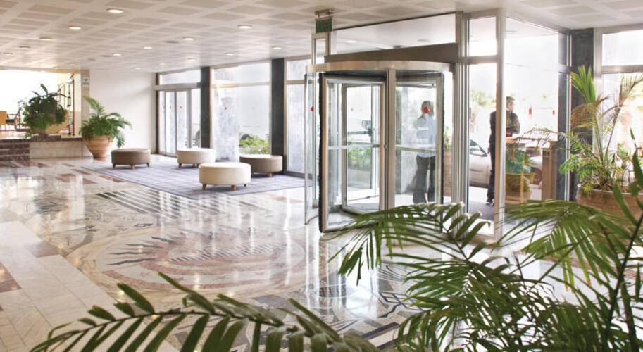 Grand Beach Hotel Tel Aviv