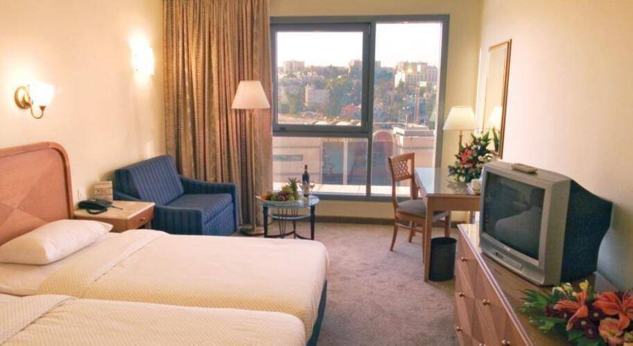 Grand Court Hotel