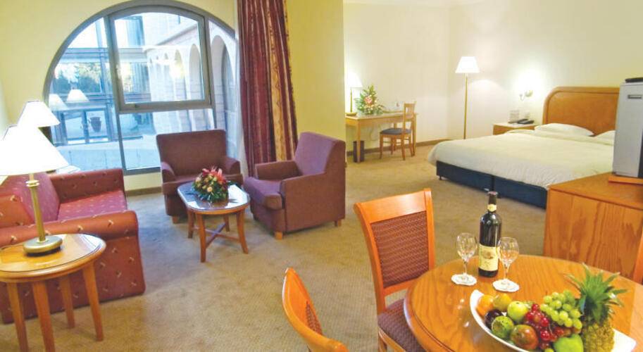 Grand Court Hotel
