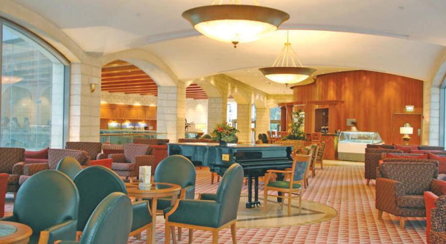 Grand Court Hotel