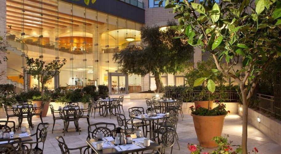 Grand Court Hotel