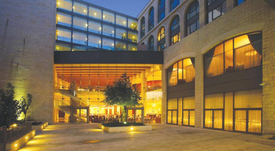 Grand Court Hotel