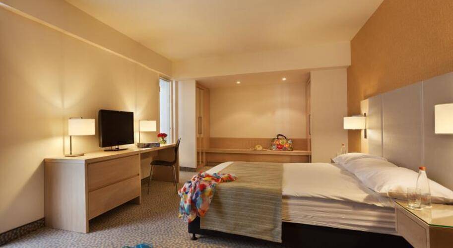 Isrotel Lagoona
