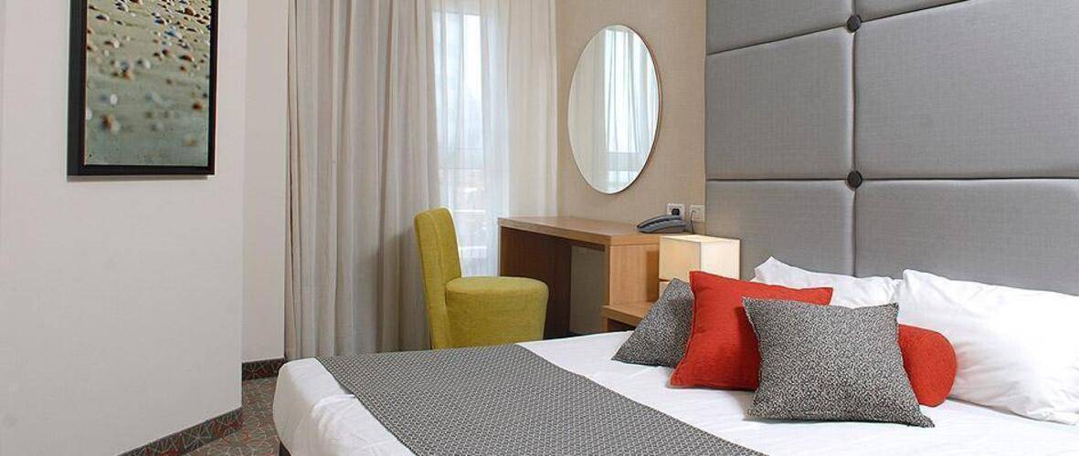 Astral Nirvana Suites (Ex. Briza)
