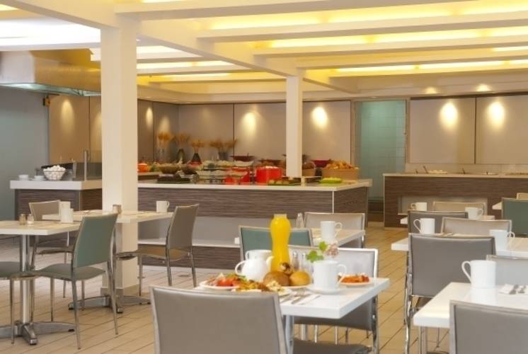 Astral Nirvana Suites (Ex. Briza)