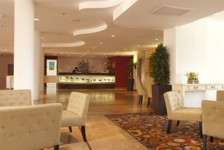 Astral Nirvana Suites (Ex. Briza)