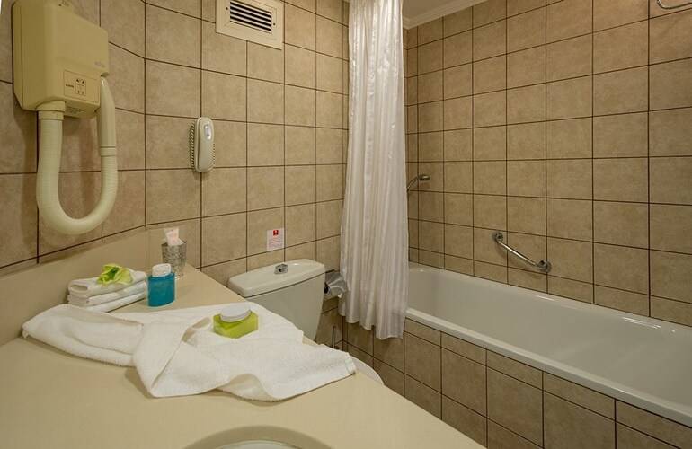 Leonardo Club Dead Sea