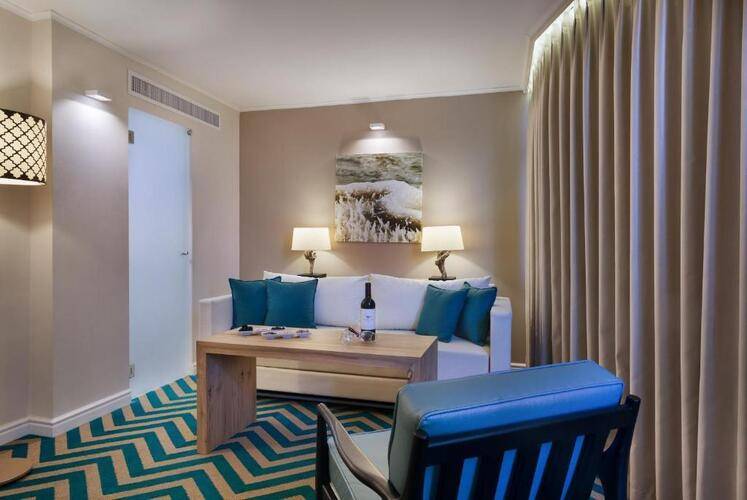 Oasis Spa Club Dead Sea Hotel