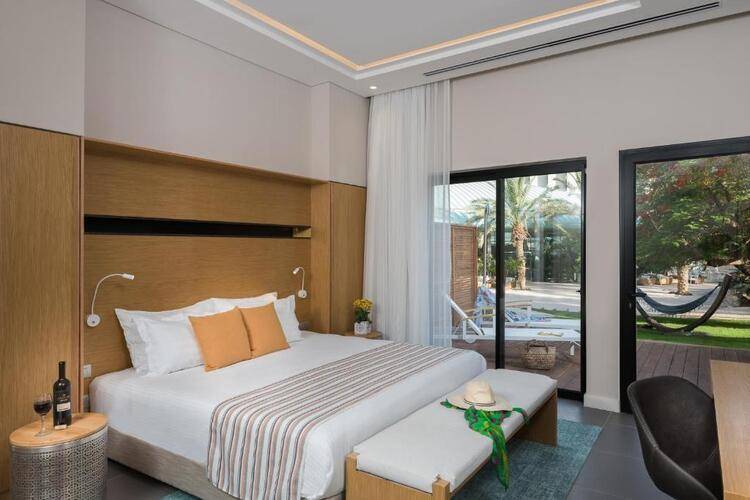 Oasis Spa Club Dead Sea Hotel