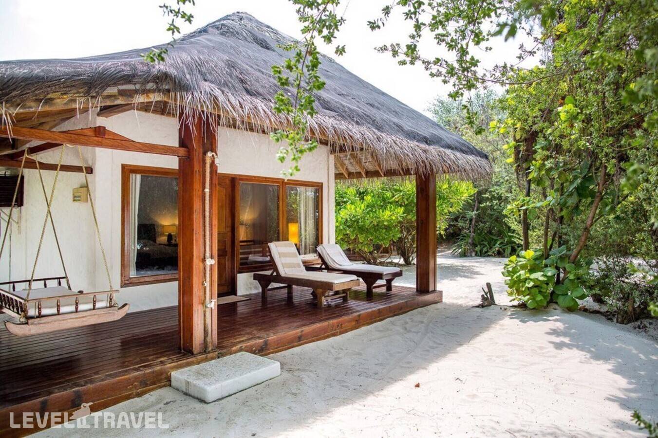 фотографии отеля Palm Beach Resort & Spa Maldives в Мальдивы(Лавиани Атолл) - фото №50