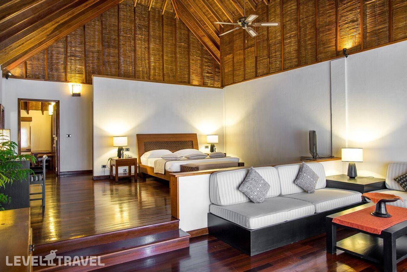 фотографии отеля Palm Beach Resort & Spa Maldives в Мальдивы(Лавиани Атолл) - фото №53