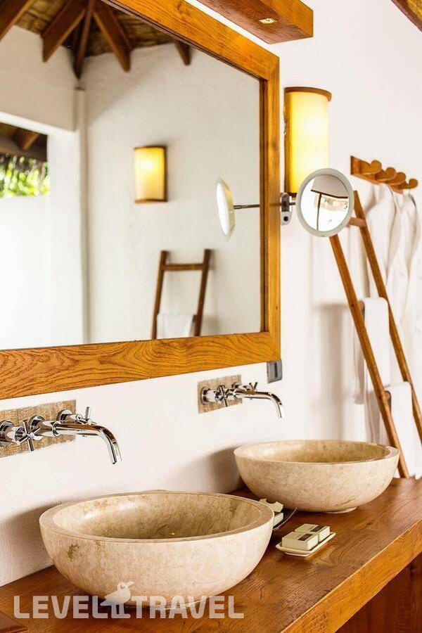 фотографии отеля Palm Beach Resort & Spa Maldives в Мальдивы(Лавиани Атолл) - фото №38