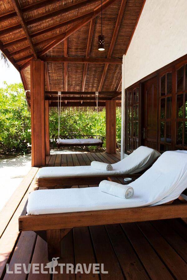 фотографии отеля Palm Beach Resort & Spa Maldives в Мальдивы(Лавиани Атолл) - фото №22