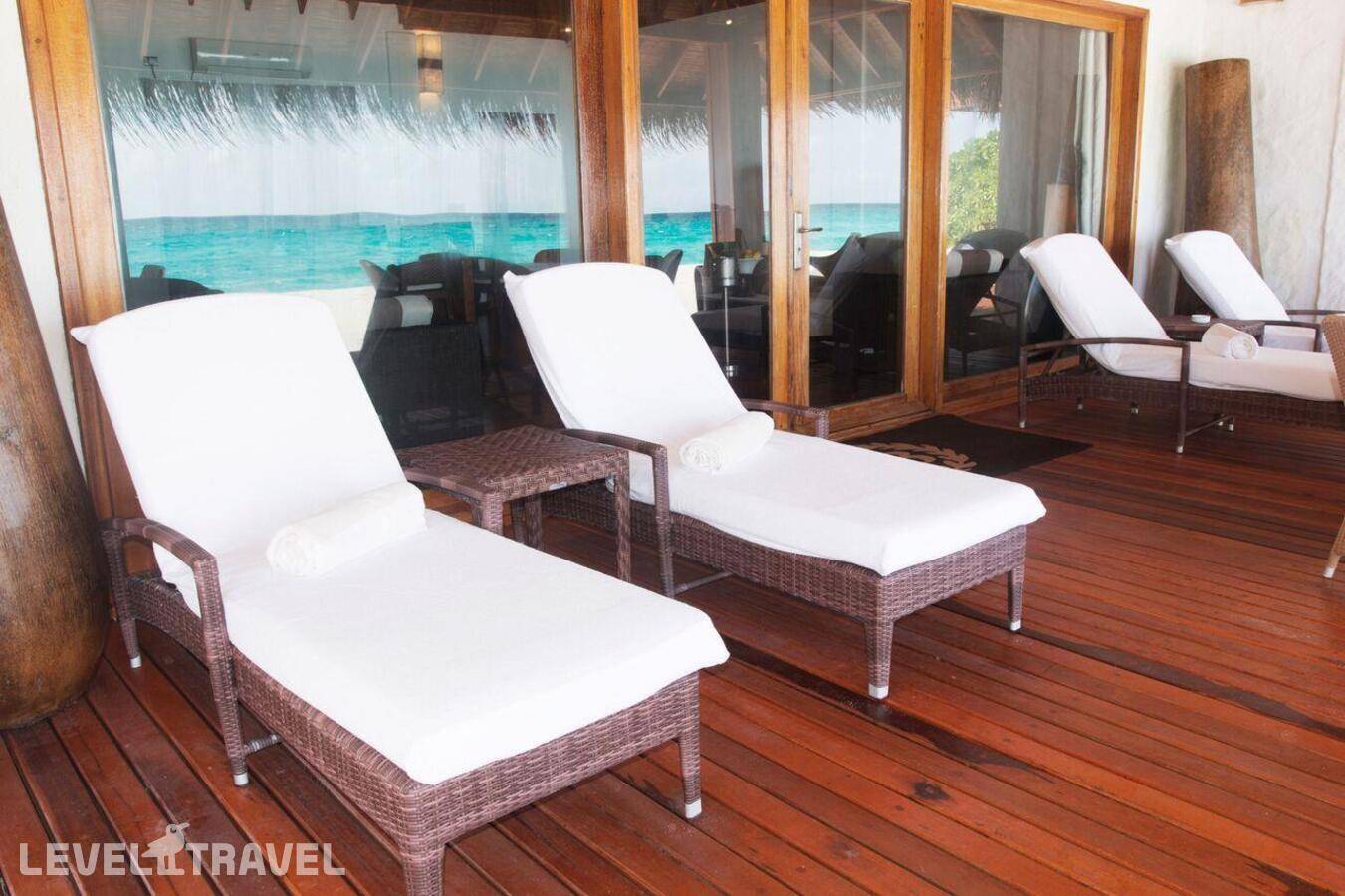 фотографии отеля Palm Beach Resort & Spa Maldives в Мальдивы(Лавиани Атолл) - фото №26