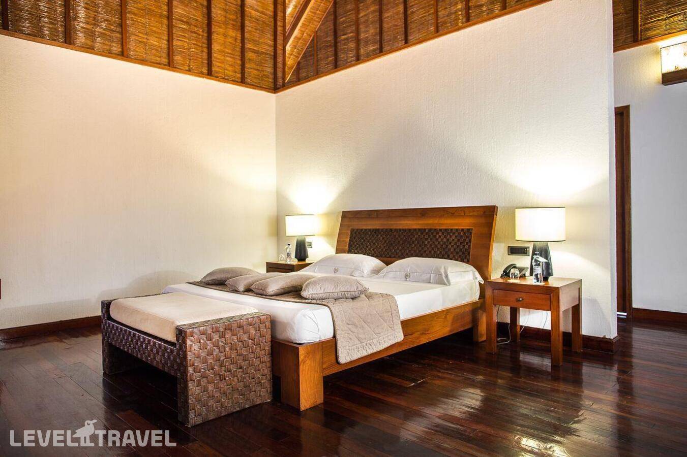 фотографии отеля Palm Beach Resort & Spa Maldives в Мальдивы(Лавиани Атолл) - фото №39