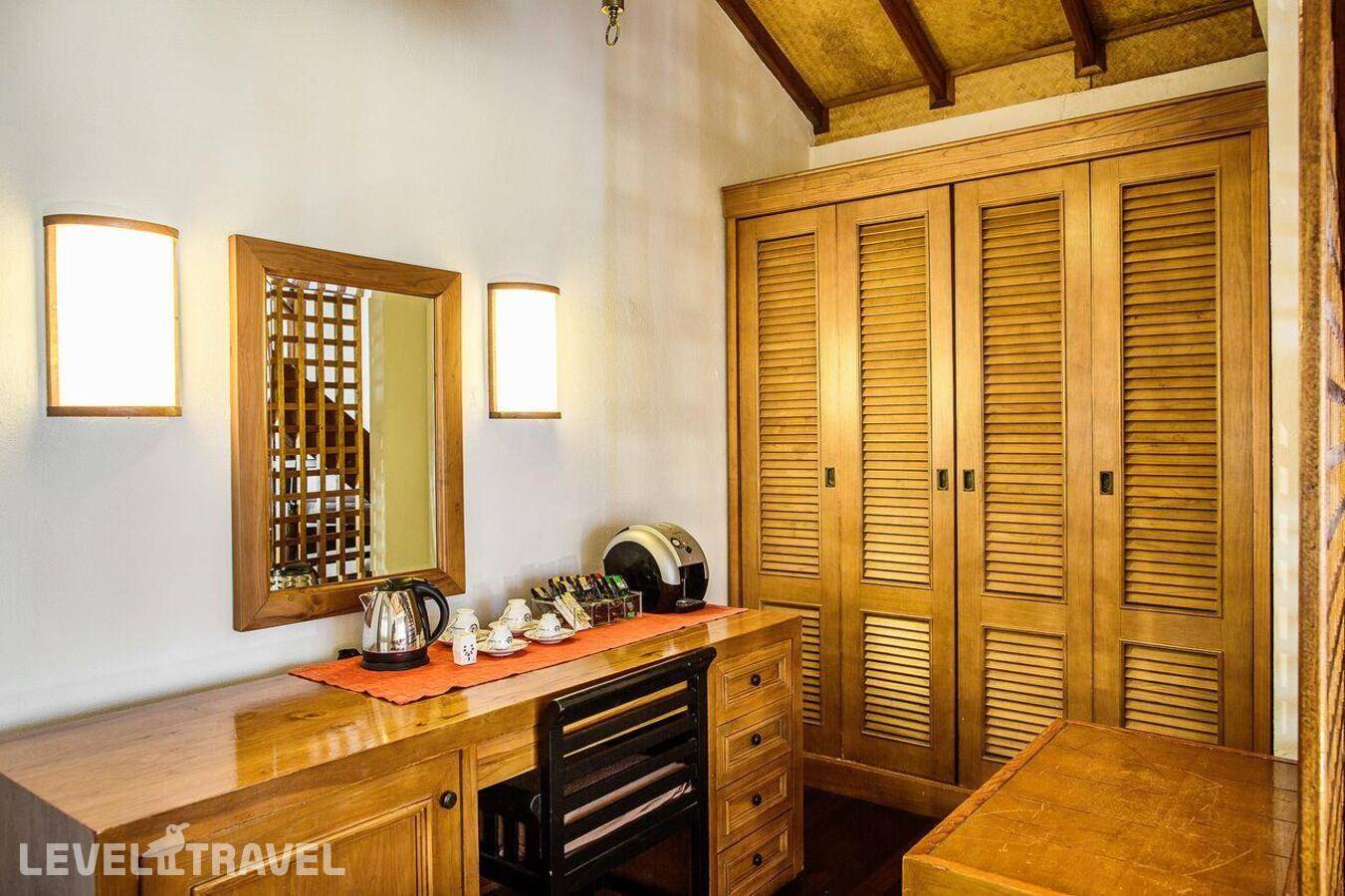 фотографии отеля Palm Beach Resort & Spa Maldives в Мальдивы(Лавиани Атолл) - фото №47