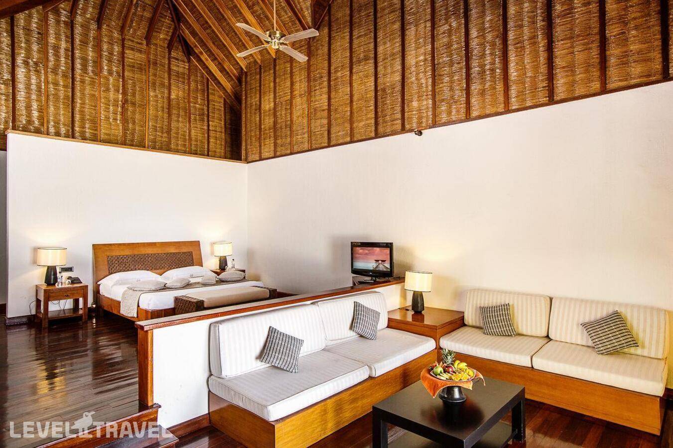 фотографии отеля Palm Beach Resort & Spa Maldives в Мальдивы(Лавиани Атолл) - фото №55