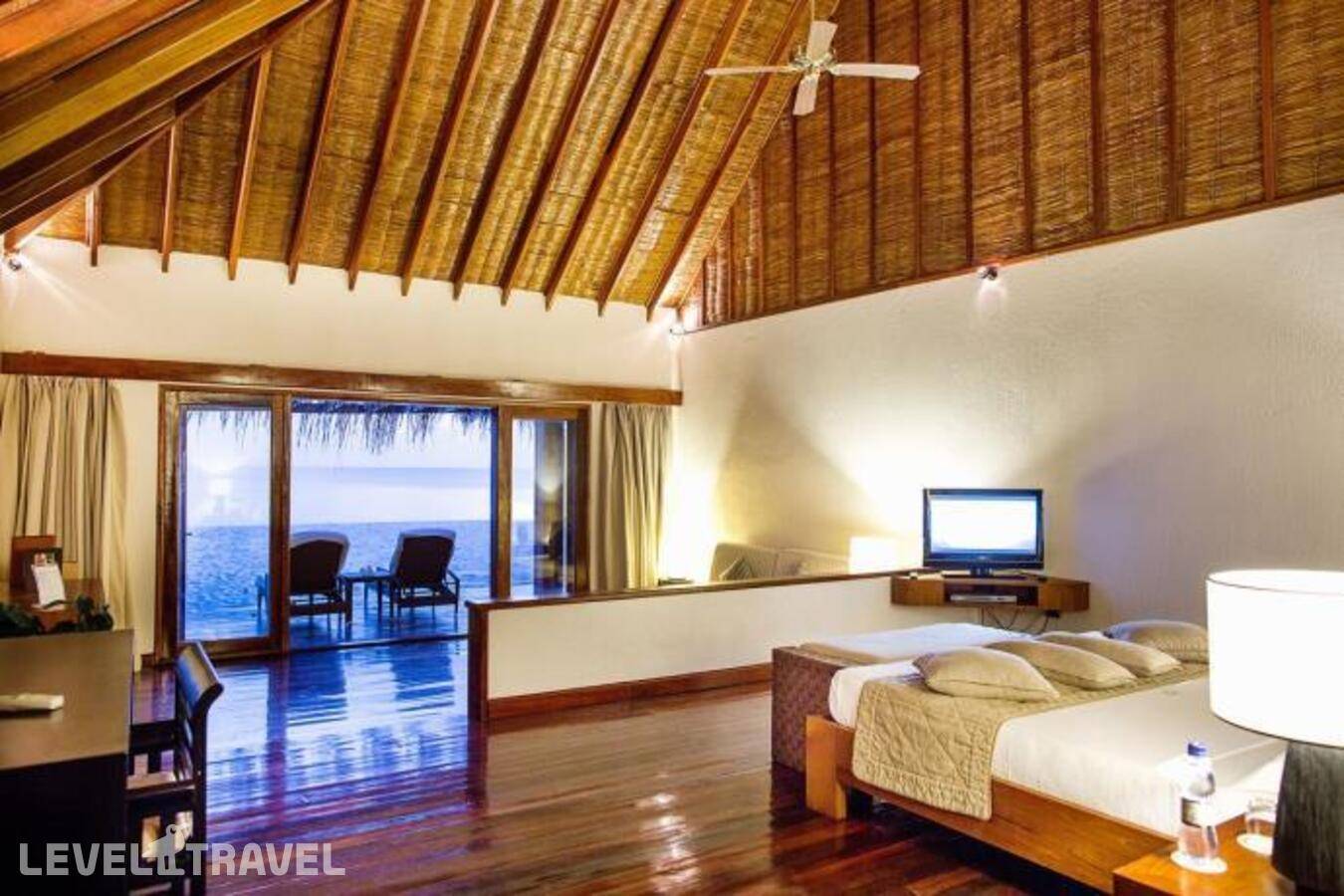 фотографии отеля Palm Beach Resort & Spa Maldives в Мальдивы(Лавиани Атолл) - фото №44